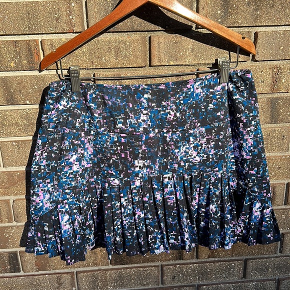 Tail tennis/pickleball skort - Picture 4 of 4